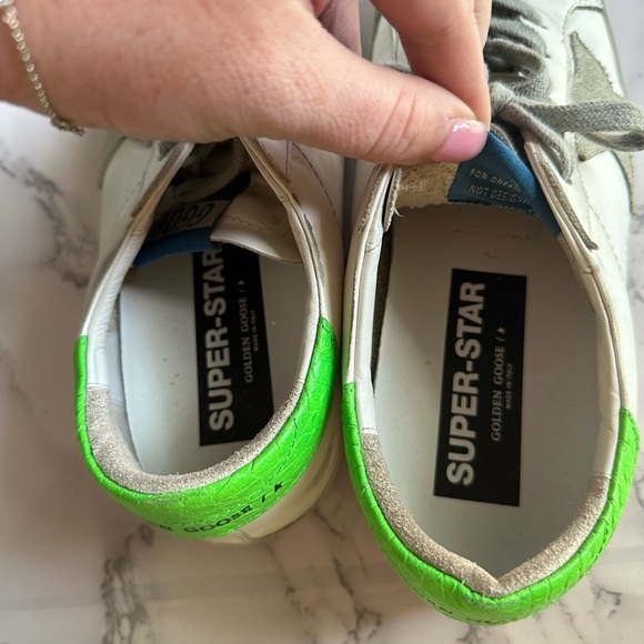 Golden Goose White & Green SuperStars Low Top - Picture 8 of 8